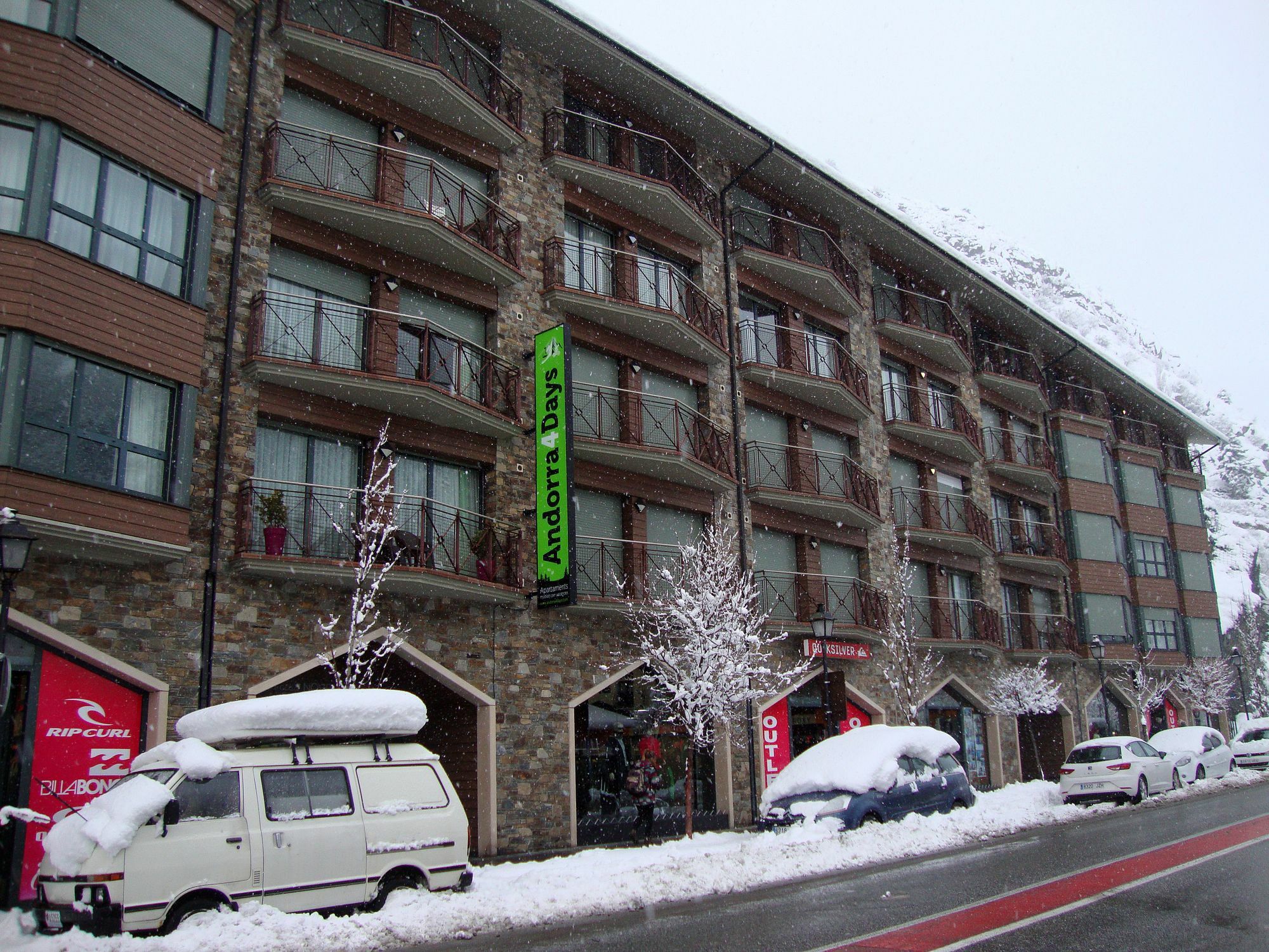 Apartamentos Canillo Pie Pistas 3000 Exterior photo